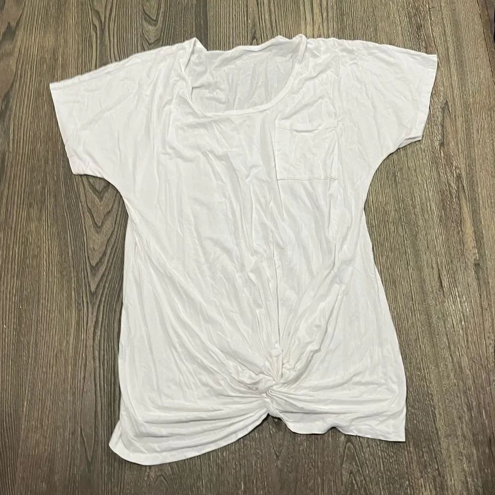 SHEIN Pocket Tee Shirt Short Sleeves Twist Front Crew Neck White Size M